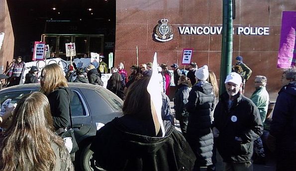 10-at-the-police-station