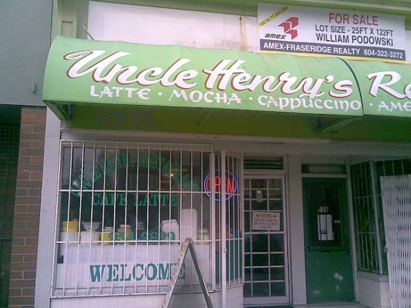 1-uncle-henry-restaurant