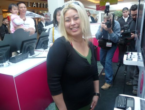 7-lg-april-grins-for-the-camera 7-lg-april-grins-for-the-camera