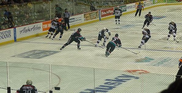 giants-3-mid-ice-action