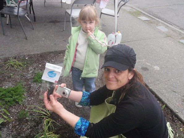 Planting a tree at DTES NH