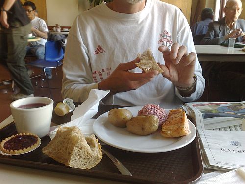 salmon-dinner-at-carnegie-5 salmon-dinner-at-carnegie-5