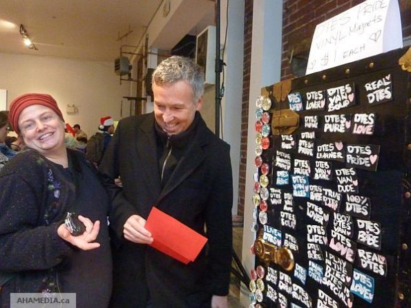 34 AHA MEDIA at Community Craft Fair Dec 2010