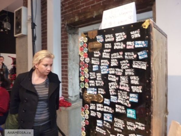 36 AHA MEDIA at Community Craft Fair Dec 2010