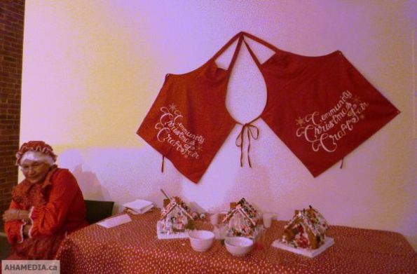 83 AHA MEDIA at Community Craft Fair Dec 2010