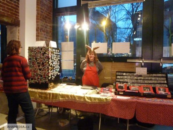 85 AHA MEDIA at Community Craft Fair Dec 2010