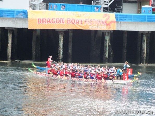 38 AHA MEDIA films Dragon Boat Festival n Vancouver