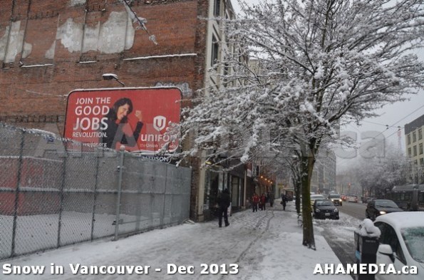 127 AHA MEDIA sees Snowfall in Vancouver Dec 2013